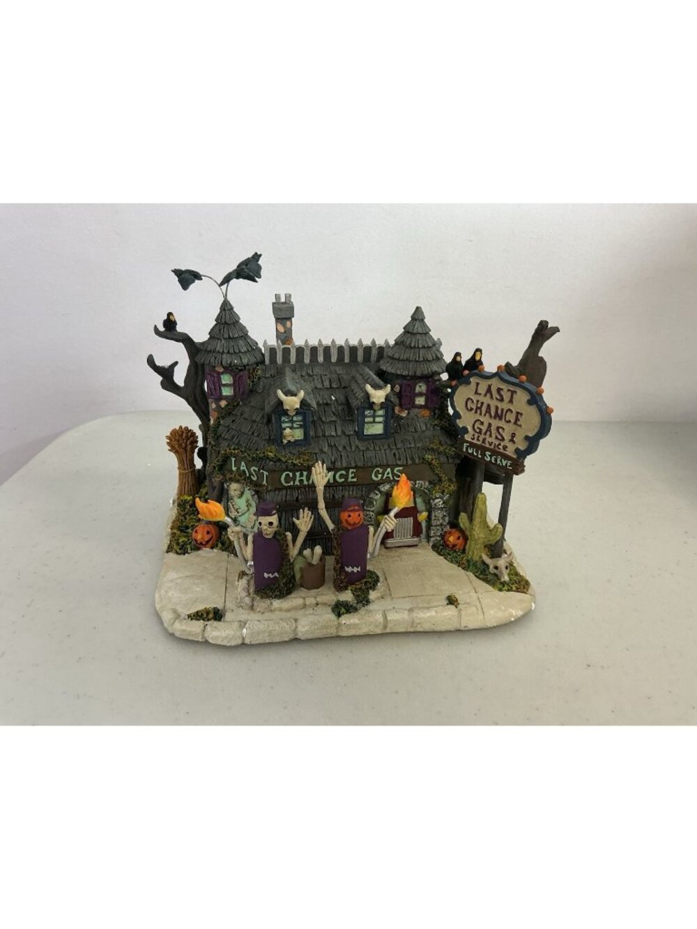 Munsters Hawthorne Village Last Chance Gas Halloween Decor